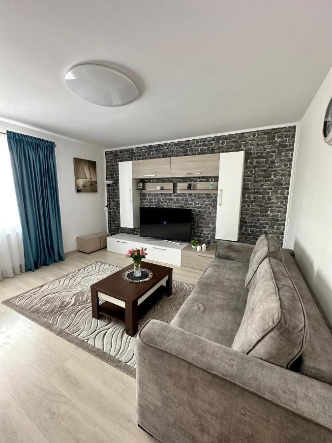 Apartament Iris Apartment Sibiu Bagian luar foto